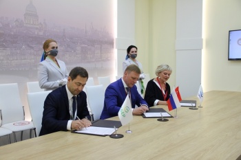 В России инициировали создание электронной карты мигранта