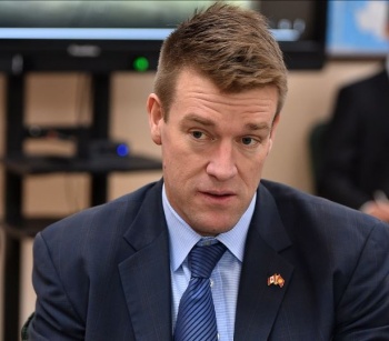 Президенту "Centerra Gold Inc." Скотту Перри посоветовали проявить мужество
