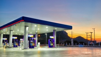 ГНС оштрафовала шесть АЗС за нарушение порядка реализации нефтепродуктов