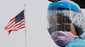 В США число госпитализаций с COVID-19 вновь бьет рекорды