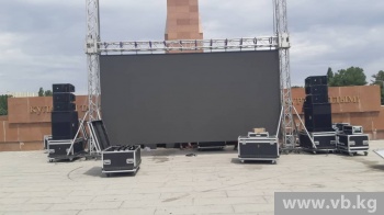 Болей за наших! Бои кыргызстанских борцов покажут на площади Ала-Тоо