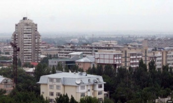 Санпатруль муниципалитета следит за дворами многоэтажек