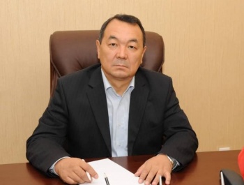 Кубанычбек Исабеков: Садыр Жапаров в вопросе Кумтора защищает интересы КР