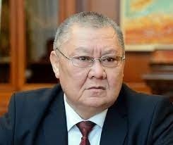 Омбудсмен КР встретился в ИВС с Курсаном Асановым и Максатом Касеновым