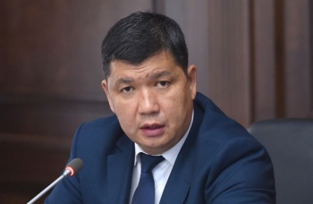 Джунушалиев: Коммунальные службы готовы к снегопадам – техника и соль есть