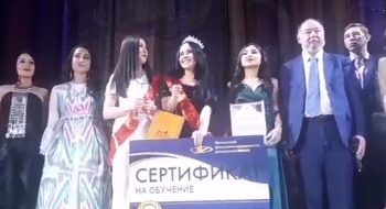Кыргызстанка стала "Вице-Мисс Федерации мигрантов России"