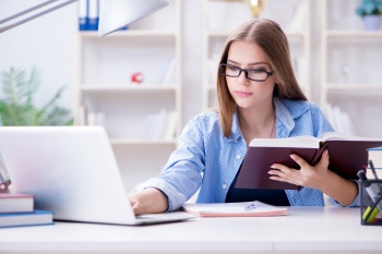 Российские вузы смогут продлить дистанционный формат обучения