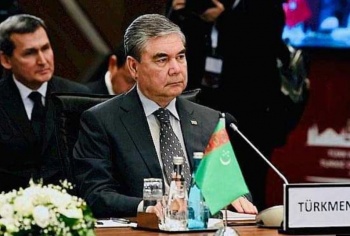 Сенаторы США призвали президента Туркменистана освободить политзаключенных