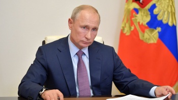 В США предложили не признавать Путина президентом России с 2024 года