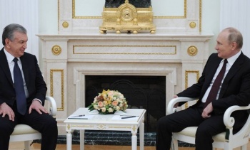 Путин Мирзиееву: Уверенно двигаетесь вперед, страну поднимаете