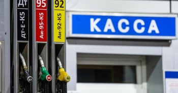 Нефтетрейдеры КР  с декабря начнут повышать цены на ГСМ