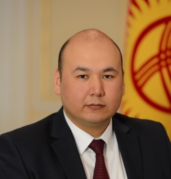 Абдулазим Курманов освобожден от должности замглавы ГКС КР