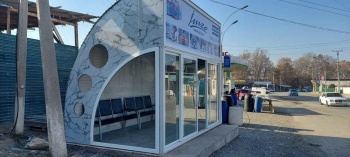 В Араванском районе появились стильные остановки