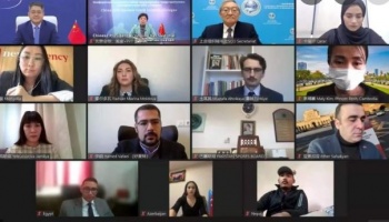 Молодые лидеры Китая, ШОС и Евразии обсудили "общее будущее"