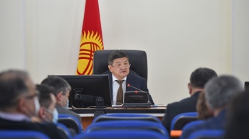 Акылбек Жапаров обсудил эпидситуацию с Минздравом