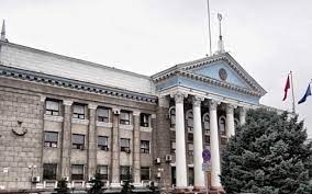 Городские службы Бишкека перешли на штатный режим работы