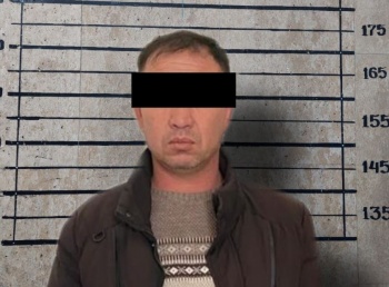 Милицией задержан подозреваемый в совершении кражи из салона автомашины