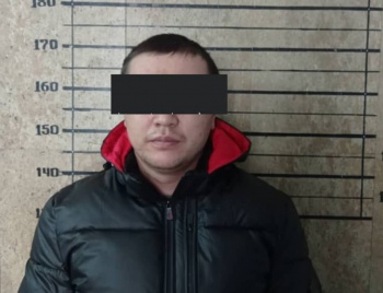 Задержан мошенник, представлявшийся работником Минобраза
