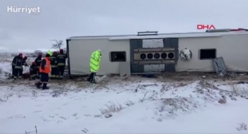 В Турции перевернулся туристический автобус. Есть погибшие