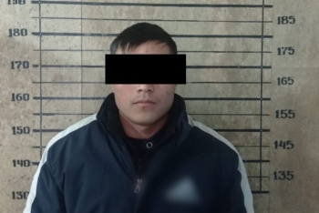 Забрал телефон и деньги. Опера УВД Ленинского района задержали грабителя