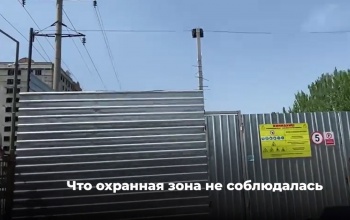 В Бишкеке строят многоэтажный дом под высоковольтной линией передач (видео)
