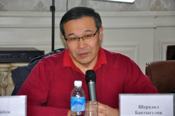 "За попыткой отправить главу ГКНБ в отставку стоит желание ослабить власть"