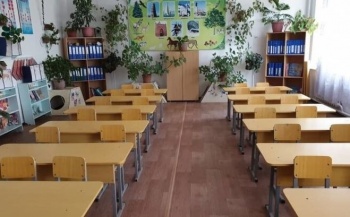 Школьная реформа. Бейшеналиеву советуют создать общественную комиссию
