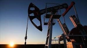 Цена нефти Brent опустилась ниже 90 долларов впервые с февраля