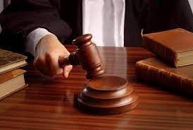 Обвиняемых в изнасиловании нацгвардейцев суд отправил на гауптвахту