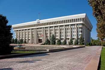 Сегодня в 15 часов в закрытом режиме пройдет внеочередное заседание ЖК