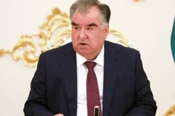Путин наградил Рахмона орденом "За заслуги перед Отечеством" III степени