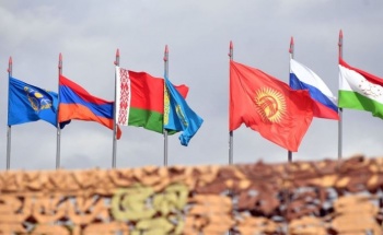 СМИ: Почему Бишкек отменил маневры ОДКБ