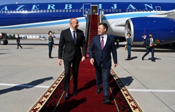 Президент Азербайджана прибыл в Кыргызстан с государственным визитом