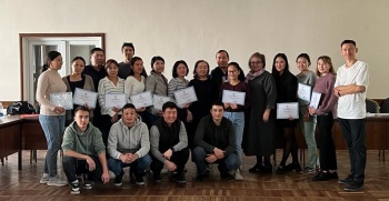 Врачи прошли обучение навыкам по респираторной поддержке при COVID-19