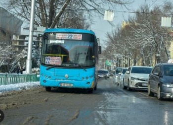 В Бишкеке 118 троллейбусов и 108 автобусов работают в штатном режиме