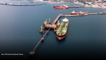 В обход не вышло: Казахстану придется поставлять нефть через РФ