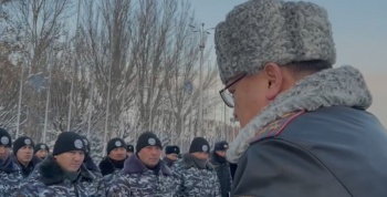 Стоп-кадр из видео ГУВД