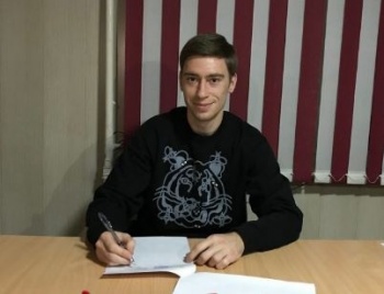 Магамед Узденов из ФК "Абдыш-Ата" перешёл в столичную "Алгу"