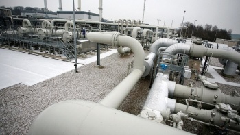 Узбекистан возобновляет работу подземного газохранилища на границе с КР