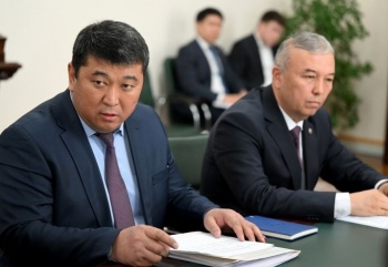 Президент поручил уволить главу Чуйской области и акима Сокулукского района