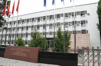 МИД просит кыргызстанцев воздержаться от поездок в Судан