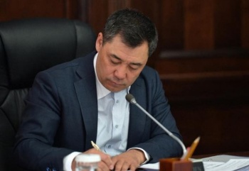 Садыр Жапаров подписал закон, предусматривающий выплаты премий спортсменам