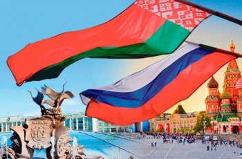 Токаев дрейфует в сторону Батьки?