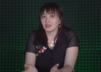 Алия Турумбекова: Один из замглавы МВД КР "крышует" автоломбарды (видео)