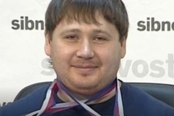 В Украине погиб пятикратный чемпион мира по пауэрлифтингу Максим Бархатов