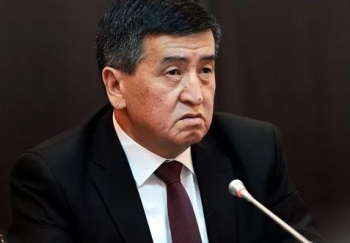 Акылбек Тумонбаев: Сооронбай Жээнбеков не достоин статуса экс-президента