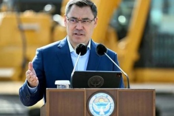 Жапаров: Из-за лени кыргызов нам пришлось пригласить строителей из Дубая