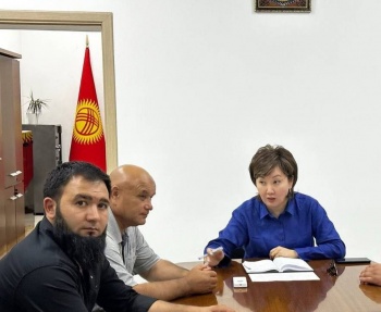 Акйыкатчы потребовала предоставить доступ к лечению заключенному колонии