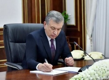 Президент Узбекистана в честь Дня независимости помиловал 286 осужденных