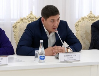 Герой апрельской революции сравнил Садыра Жапарова с прежними президентами